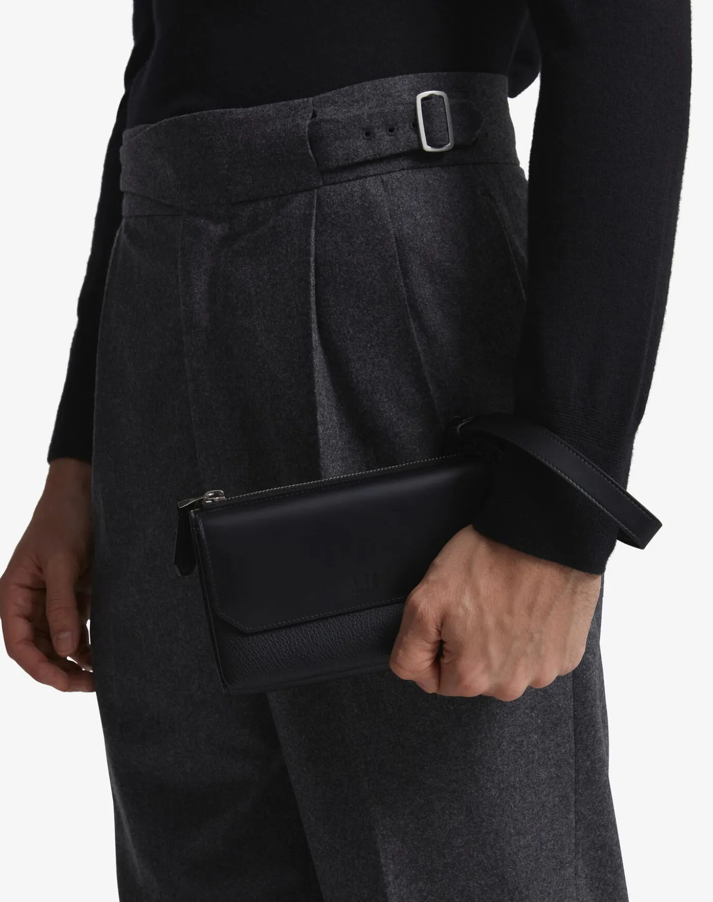 1893 Harness West End Messenger Bag