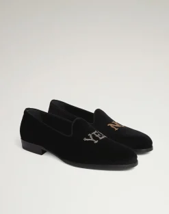 Decision Velvet Slippers