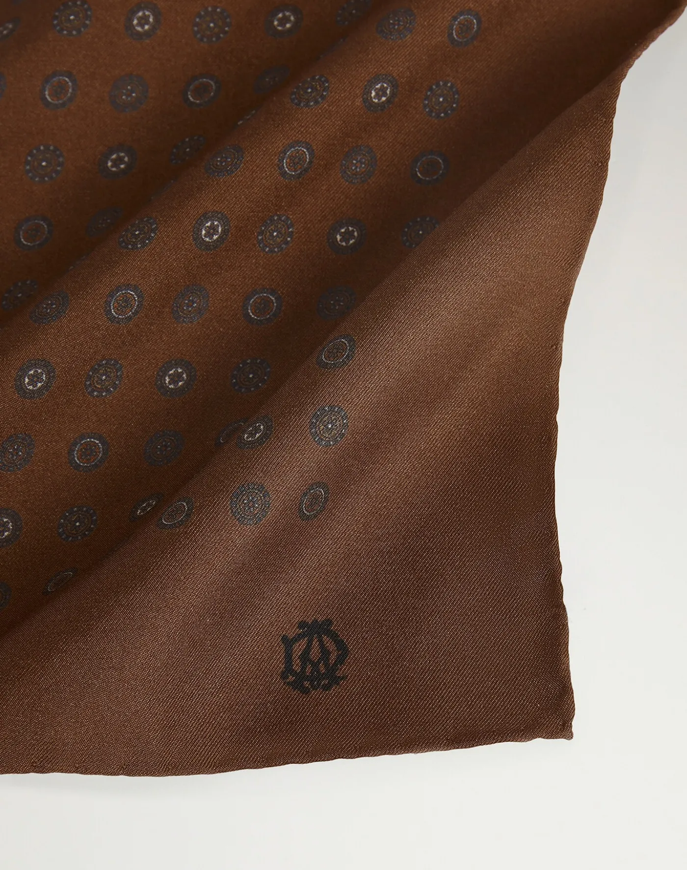 Silk Circular Neats Pocket Square